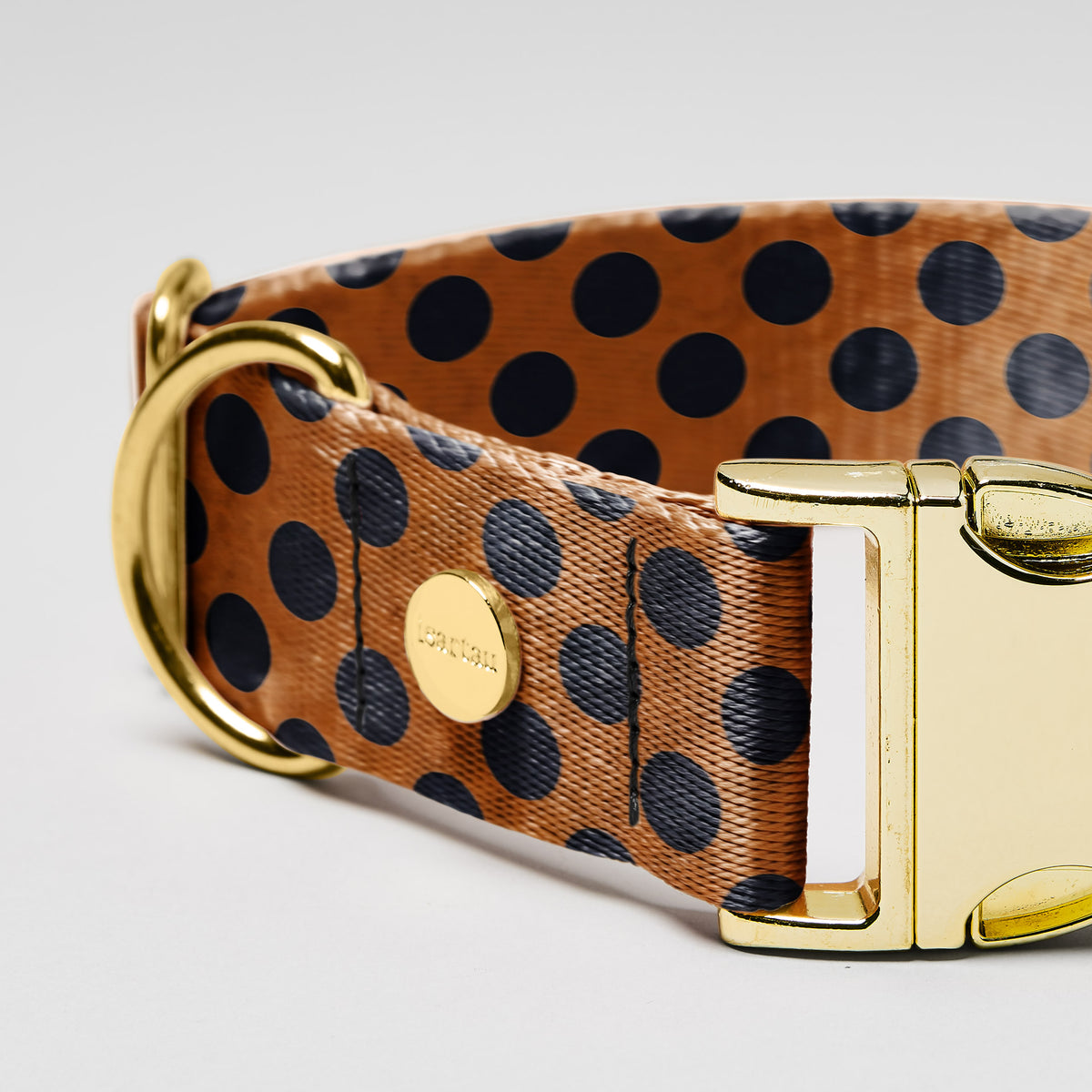 Designerhalsband POLKA DOTS, Cognac