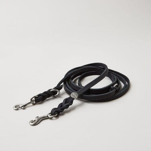 isartau Lederleine PURE in Schwarz, für Hunde unter 7 Kilo, Lederbreite 10 mm, Edelstahlbeschläge