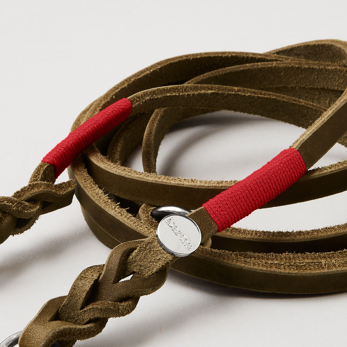 isartau Lederleine SPORTY in Oliv, Takelung Rot
