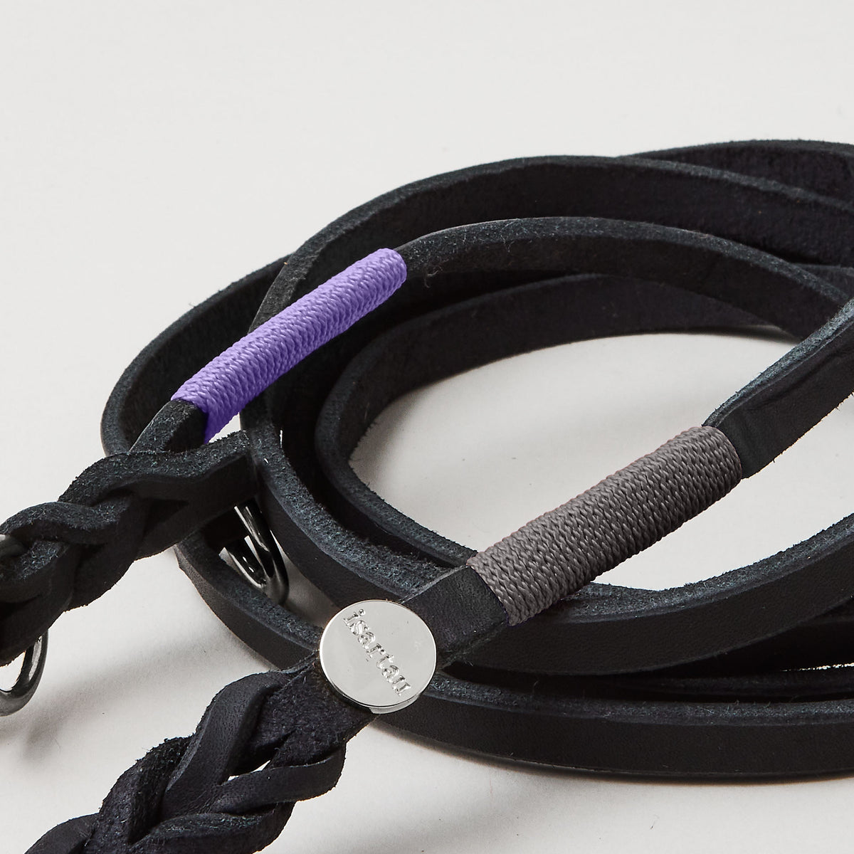 isartau Lederleine SPORTY in Schwarz, Takelung Grau und Lavendel