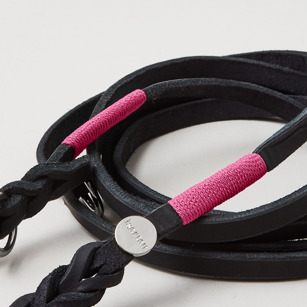 isartau Lederleine SPORTY in Schwarz, Takelung Magenta