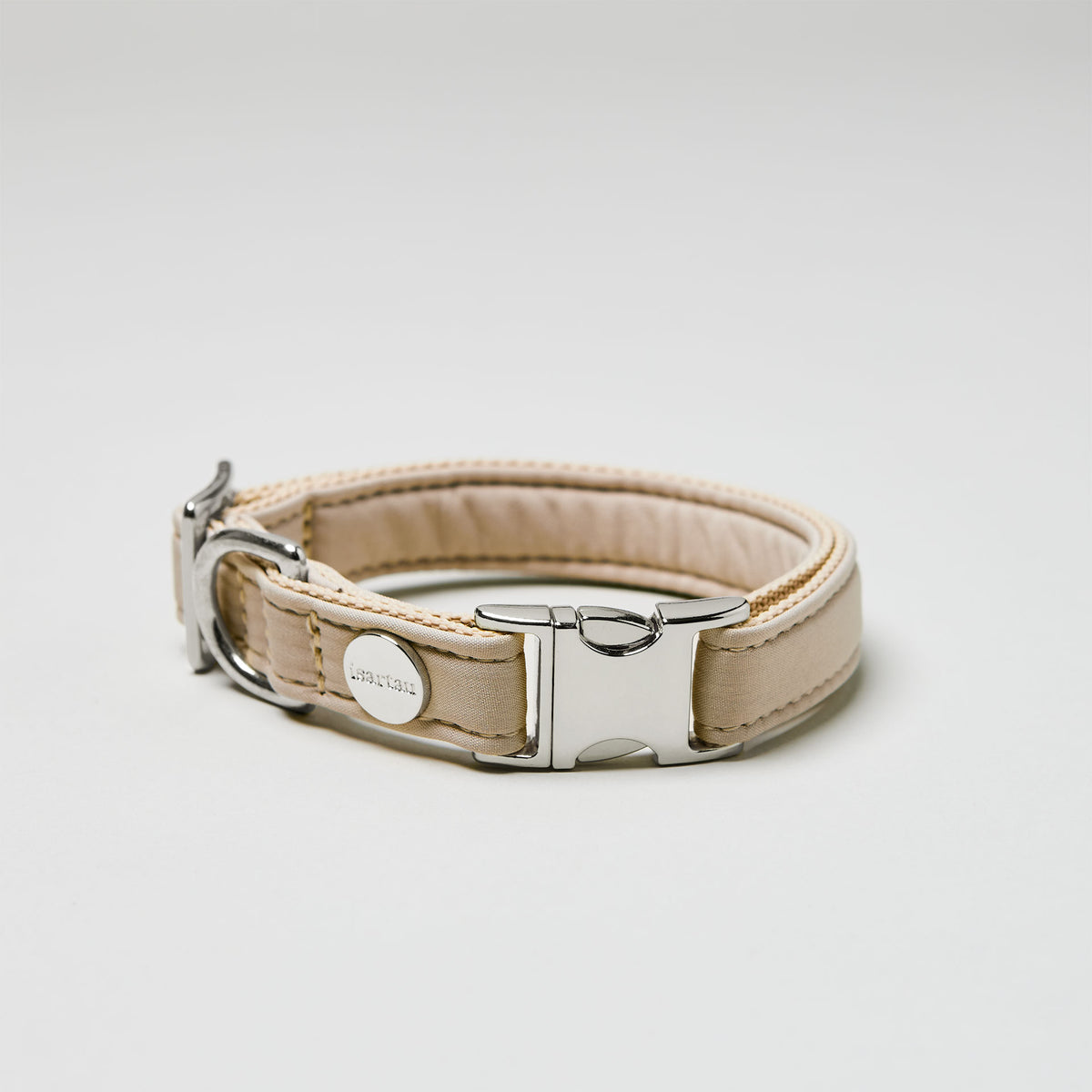 isartau Halsband Softie Beige, silberne Beschläge