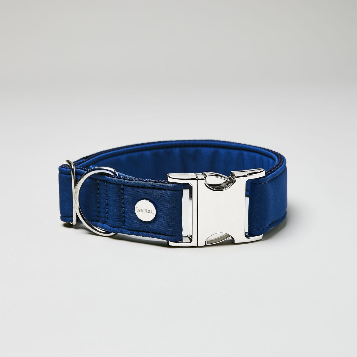 isartau Halsband Softie Dunkelblau, silberne Beschläge