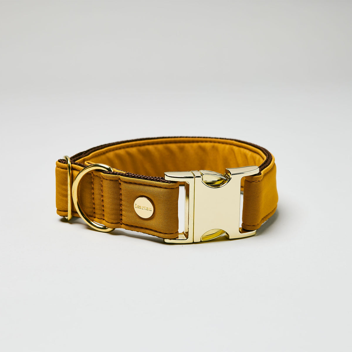 isartau Halsband Softie Karamell, goldene Beschläge