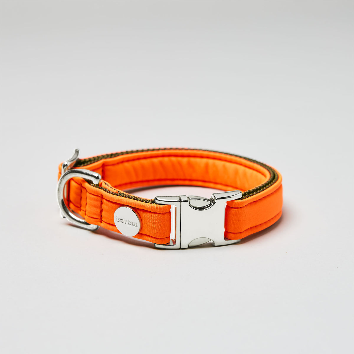 isartau Halsband Softie Neonorange-Oliv, silberne Beschläge