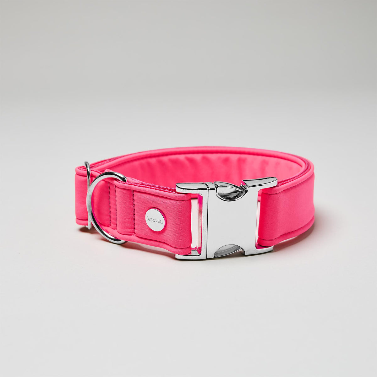 isartau Halsband Softie Neonpink, silberne Beschläge