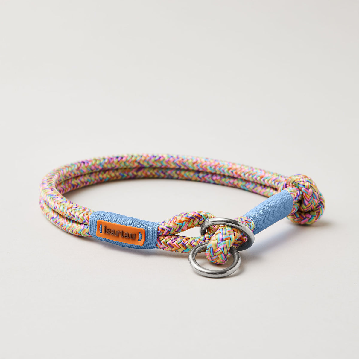 Tauhalsband Zugstopp Easy Summer Hellblau 8 oder 10 mm mit silbernen Beschlägen, buntes Tau mit hellblauer Takelung
