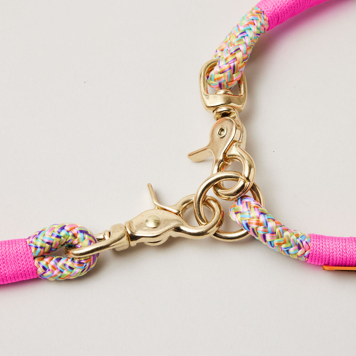 Detail Feste Halsung und Tauleine in 10mm Taustärke, Easy Summer NEONPINK, Scherenkarabiner