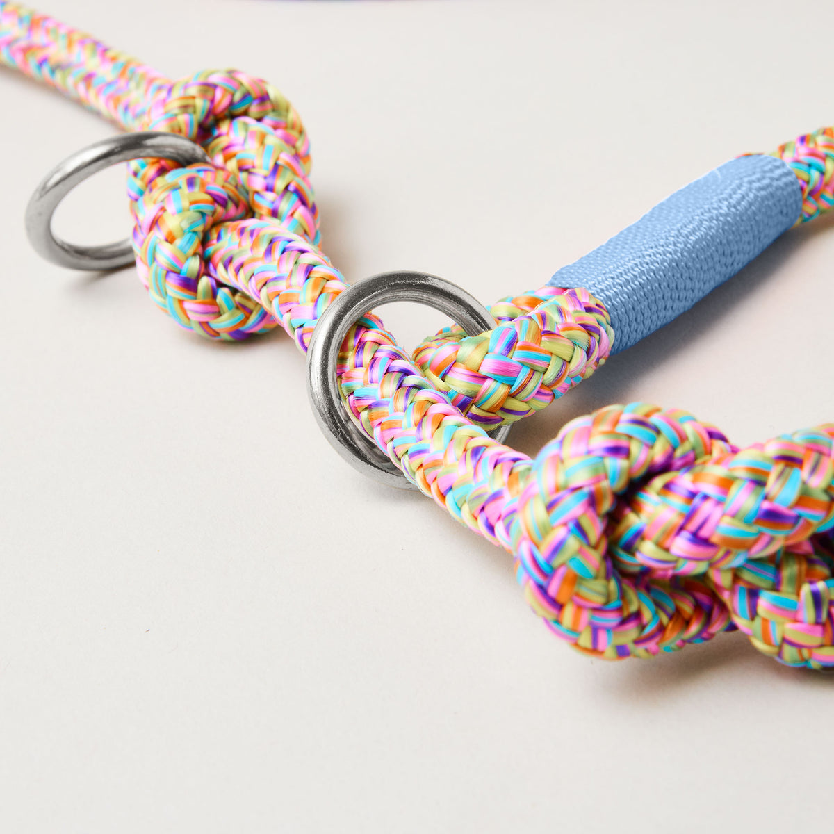 Detail Retrieverleine Easy Summer Hellblau, silber, verstellbare Knoten
