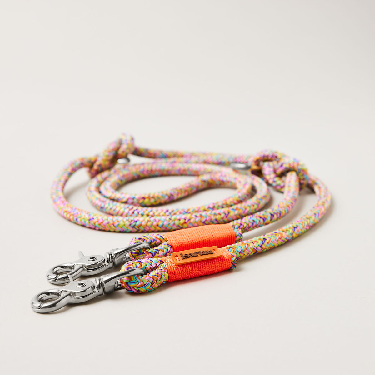 Hundeleine aus Tau Easy Summer Neonorange 10 mm verstellbar mit silberfarbenen Scherenkarabiner, buntes Tau mit neonoranger Takelung, Längenverstellbar über Knoten