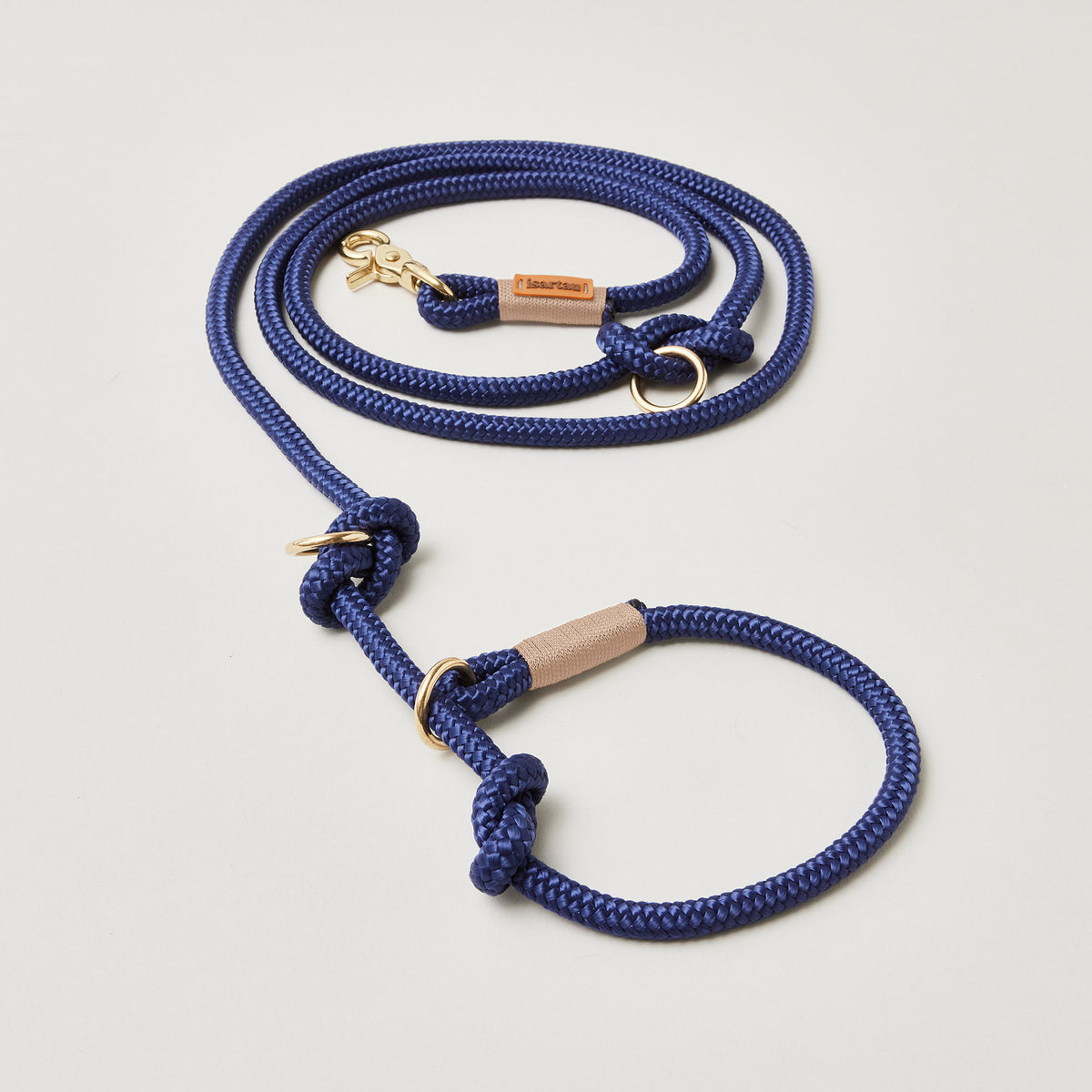 Dunkelblaue Tau-Retrieverleine Indigo Sea Beige, Halsung mit integrierter Leine, goldene Messingkarabiner, 2-fach längenverstellbar, erhältlich in 8 und 10 mm