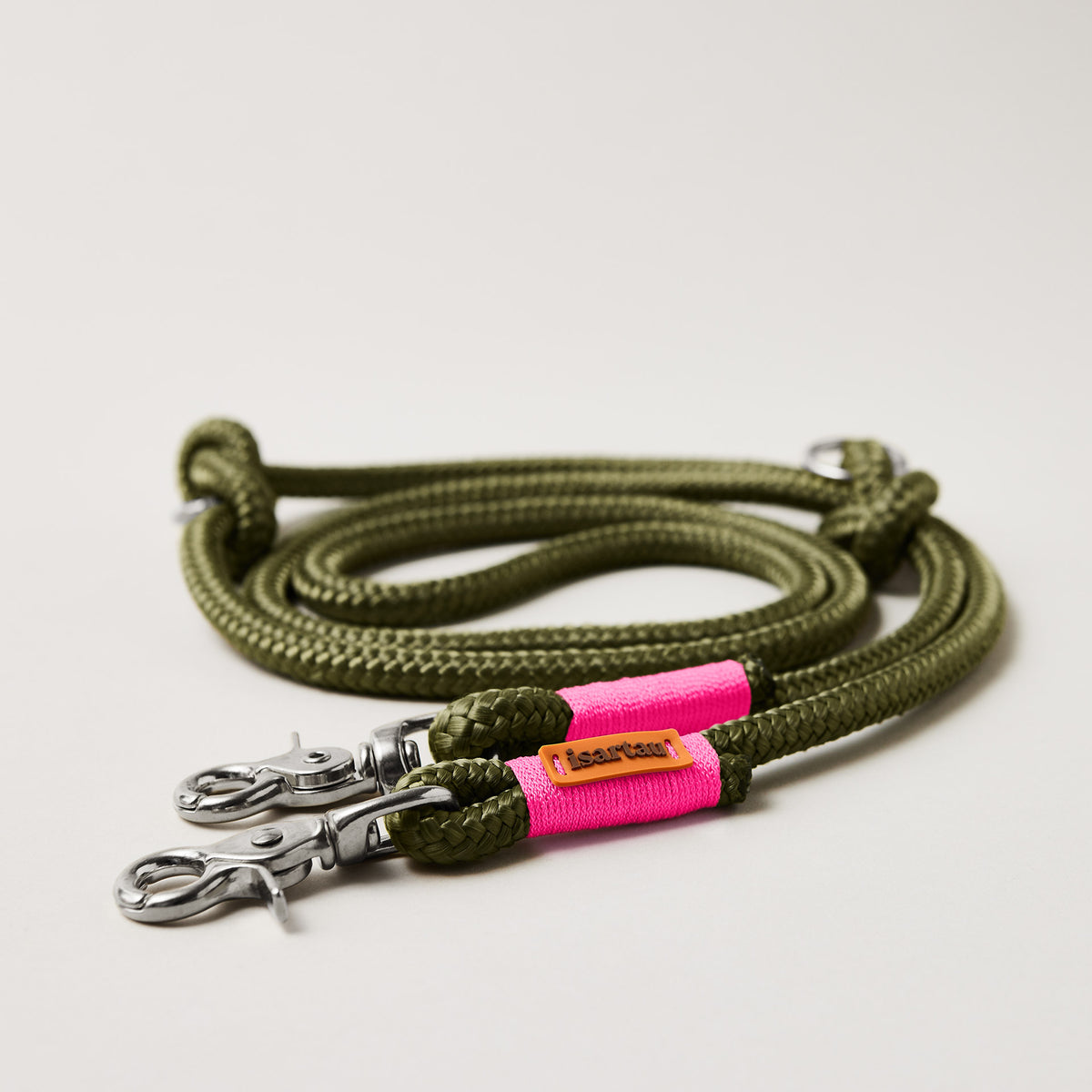 Hundeleine Olive Grove Neonpink 10 mm verstellbar mit silberfarbenen Scherenkarabinern, olives Softtau mit neonpinker Takelung, Längenverstellbar