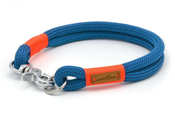 meerblaues Halsband mit orangefarbenem Takel