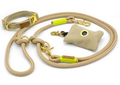 beigefarbene 2-fach-Führleine mit Softie BEIGE und Kotbeutelspender BEIGE
